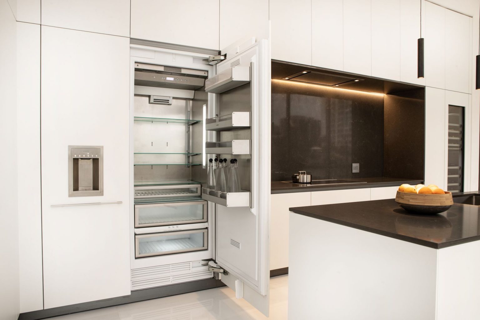 Aston Martin Residences 6