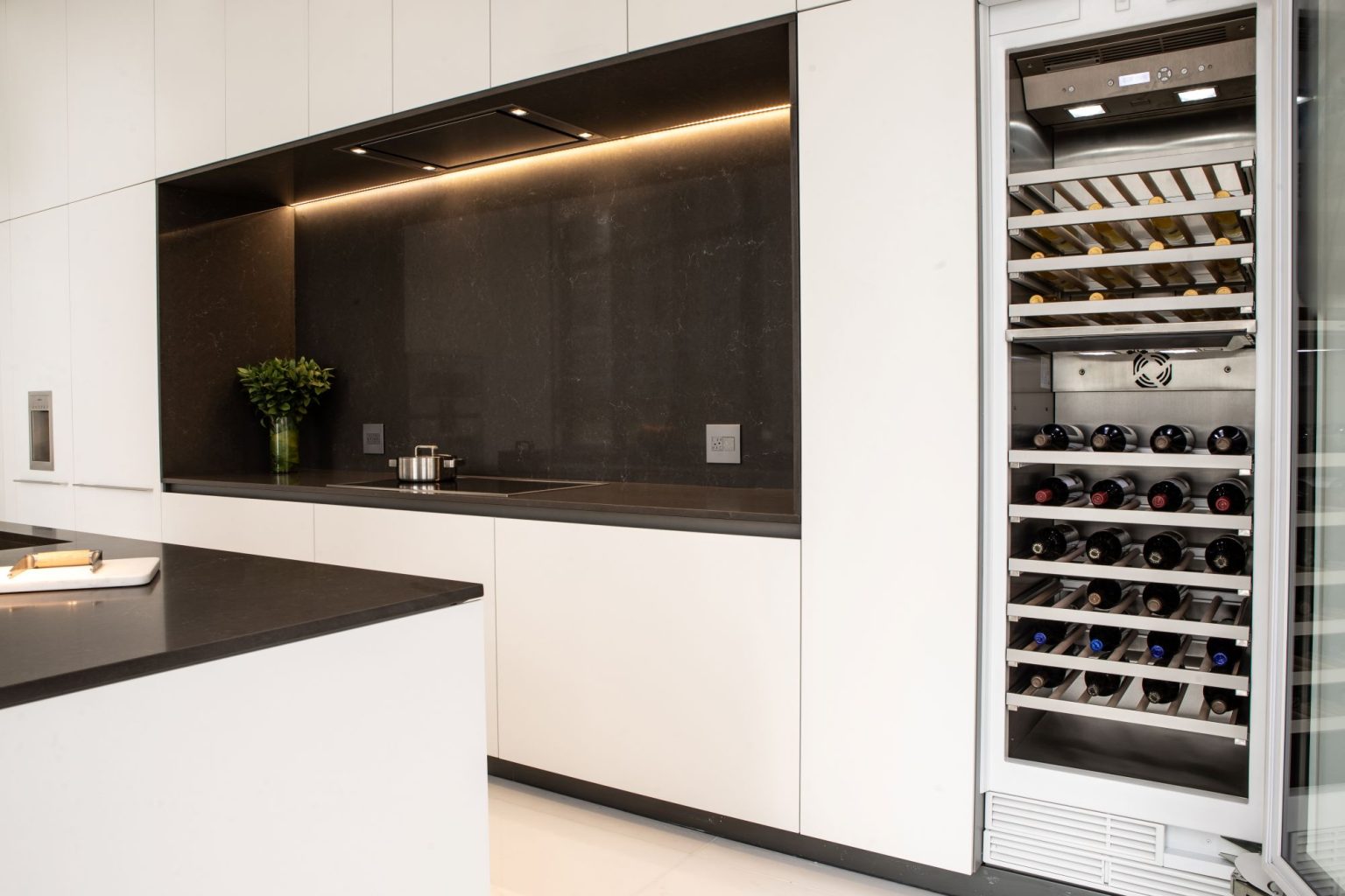 Aston Martin Residences 7