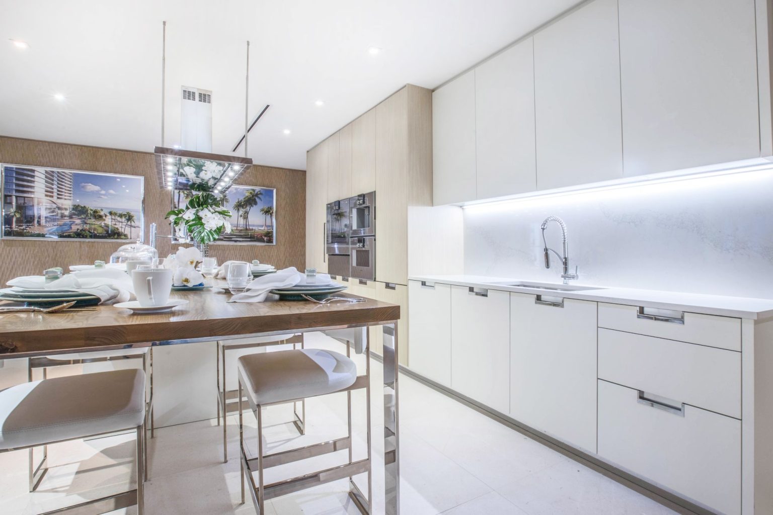 Ritz Carlton Residences 4